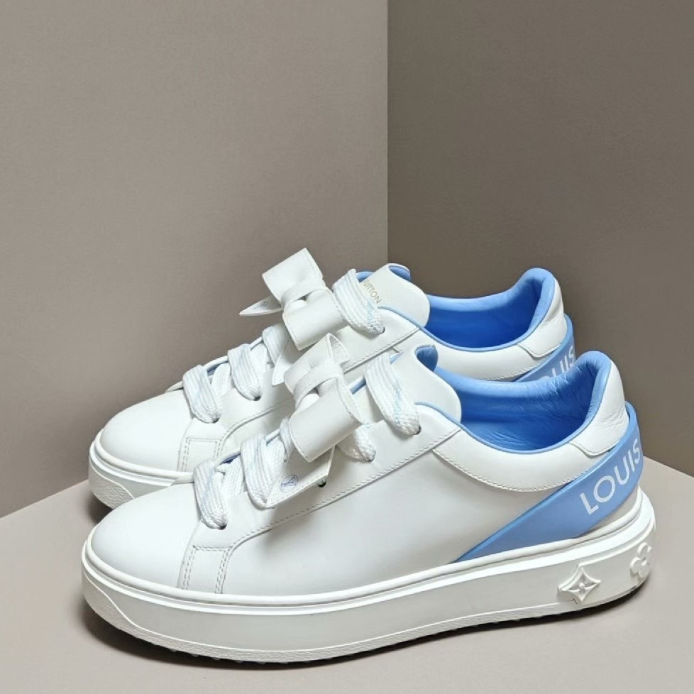 Authentic Louis Vuitton Women's Sneakers In White And Light Blue